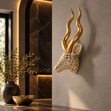Moderne Antilopenkopf-Wanddekoration in Gold & Weiß – Elegante 3D Wandskulptur